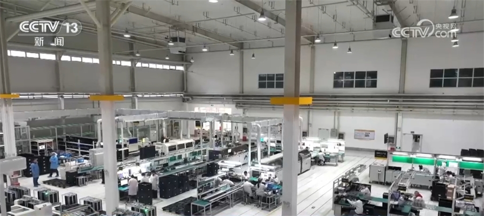 九游娱乐：赋能千行百业工业互联网让数字化“看得见、够得着、走得远”(图10)