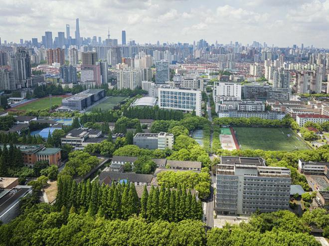 九游娱乐平台:文转理工不新鲜同济招生新政:“零门槛”转出不设限设7次转专业机会(图1)