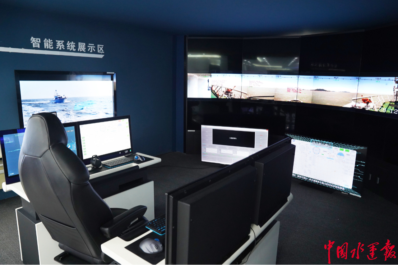 九游娱乐网站：中国首次消防拖轮无人化智能远控测试圆满成功(图3)