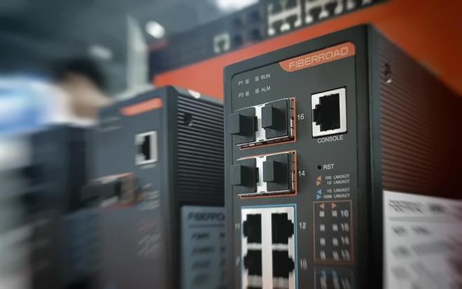 九游娱乐网站：TSN工业交换机：下一代互联网时间敏感应用的守护者(图2)