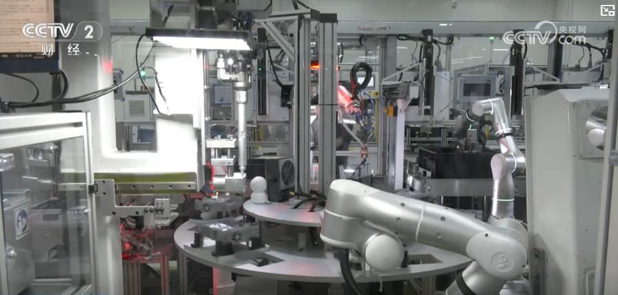 九游娱乐平台：从车联网到工业互联网万物互联场景加速落地(图2)