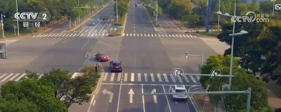 九游娱乐平台：从车联网到工业互联网万物互联场景加速落地(图1)