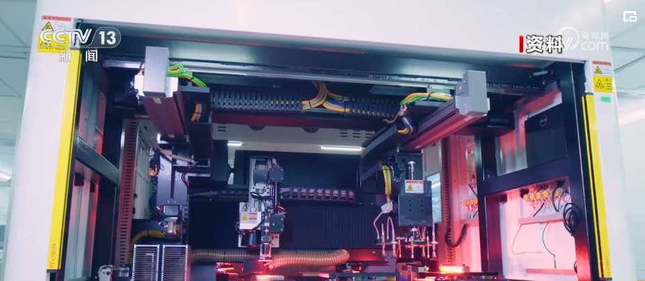 九游娱乐平台：工业领域设备更新突出数字化、绿色化彰显高质量发展“底色”(图3)