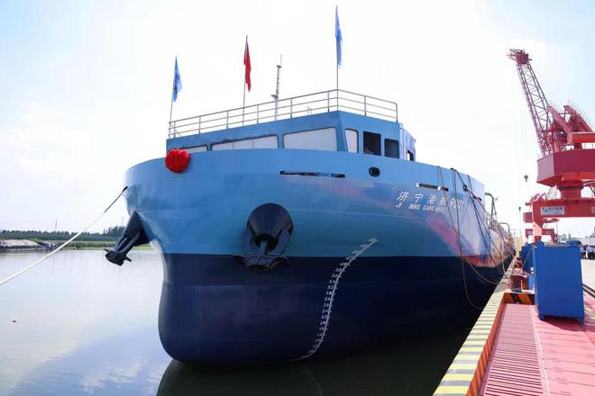 九游娱乐：年造新能源船舶400艘山东新能船业：内河船舶的“新新之路”(图1)
