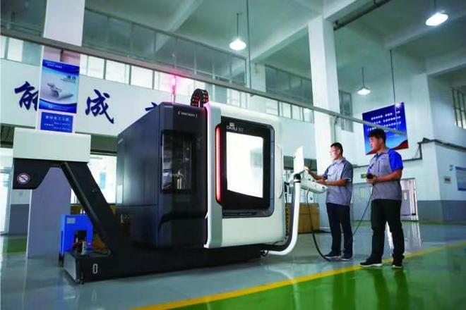 九游娱乐平台：日照市技师学院：打造智能制造育人平台培育“智造”工匠(图3)