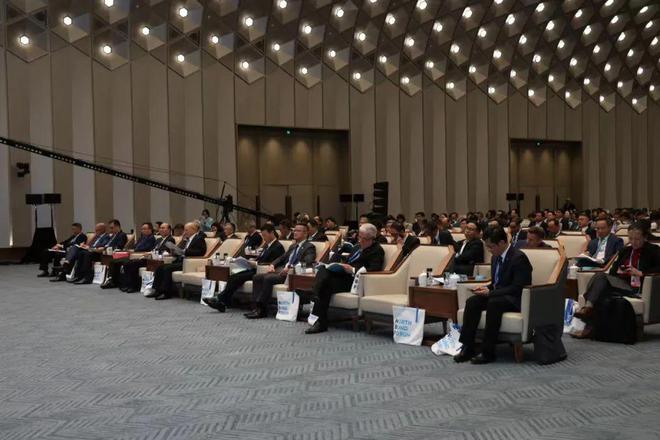 九游娱乐：中国船级社圆满举办北外滩国际航运论坛“数字与智能”论坛航运界(图2)