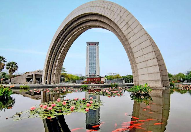 九游娱乐平台：招聘聚天下良才创机械新篇——华侨大学机电及自动化学院教师招聘启事(图4)