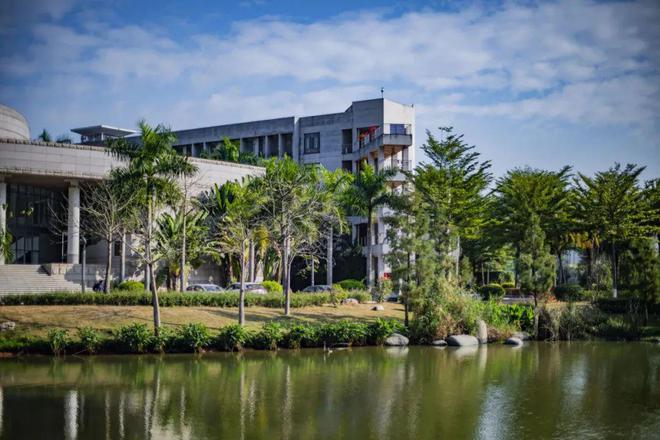 九游娱乐平台：招聘聚天下良才创机械新篇——华侨大学机电及自动化学院教师招聘启事(图3)