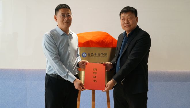 九游娱乐平台：青岛黄海学院船艇设计产学研创新工作室成立(图2)