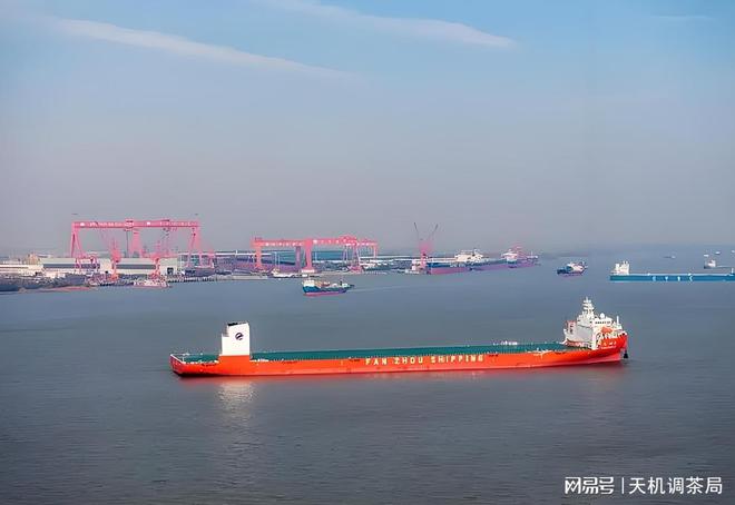 九游娱乐平台：港媒：破世界纪录中国造极地专用58000吨甲板船改写全球标准(图6)