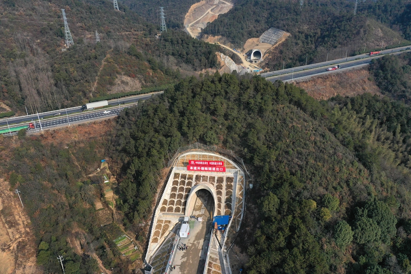 九游娱乐平台：做优增量盘活存量拓展发展新空间——各地各部门深入践行“五个必须统筹”述评之四(图2)