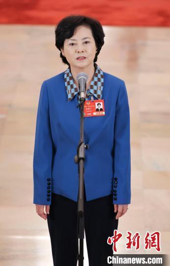 九游娱乐平台：徐晓兰：工业互联网让中国制造业踩上“风火轮”(图1)