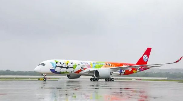 九游娱乐平台：“大国航空”看蓉城—2025成都航空智能制造技术与装备博览会(图2)