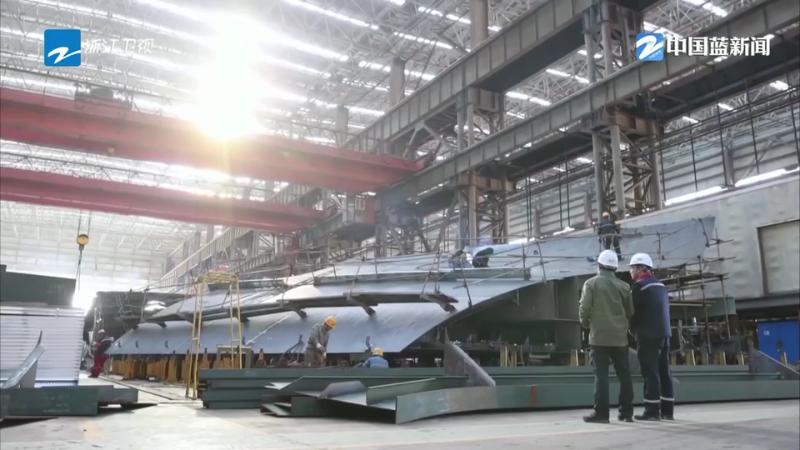 九游娱乐平台：首艘纯甲醇电动智能船开工建设浙江加速布局新能源船舶大市场(图5)