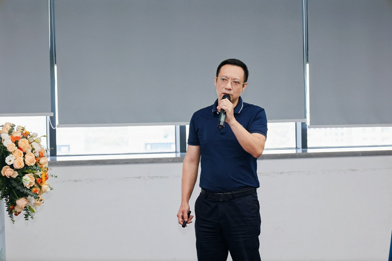 九游娱乐：智汇莞邑·共绘蓝图东莞工业软件创新发展大会贯通“政策链-创新链-人才链”三链融合新赛道(图5)