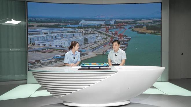 九游娱乐网站：武汉理工大学教授裴志勇：载量更大、能耗更低我们的船更懂运河(图1)