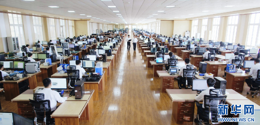 九游娱乐网站：新华社丨辽宁：工业互联网为老工业基地转型发展注入新动能(图2)