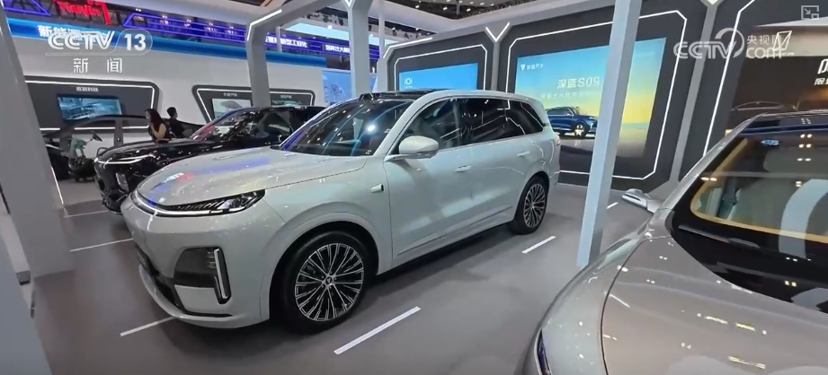 九游娱乐：发展引擎动力足！“工业互联网+AI”助力传统制造业更“智慧”(图3)