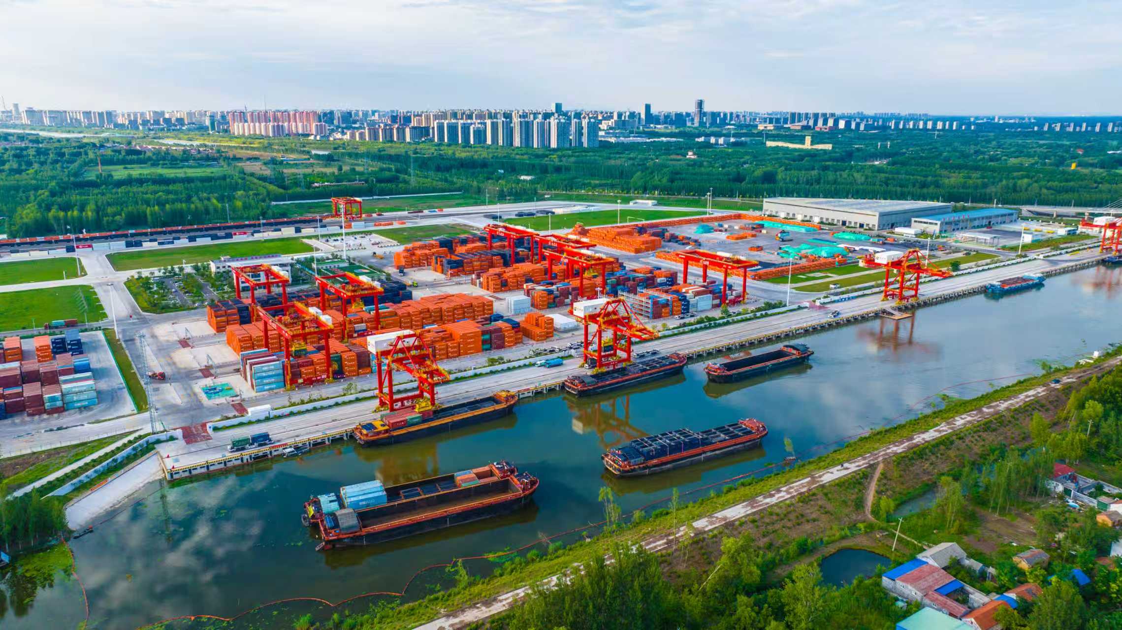 九游娱乐：千年运河扬新帆：济宁打造北方内河航运中心(图3)