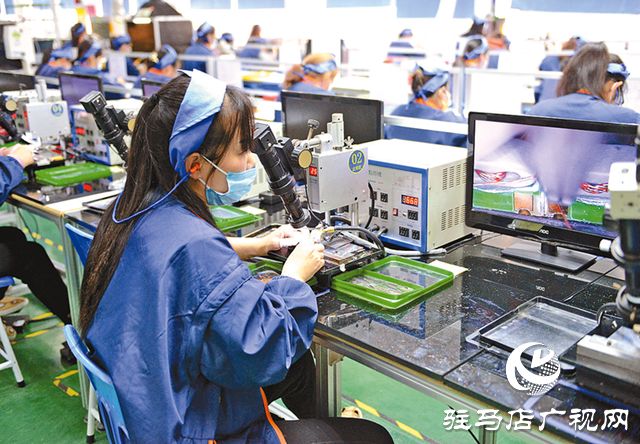 九游娱乐平台：泌阳铭普电子：开足马力赶订单决胜全年“收官战”(图1)