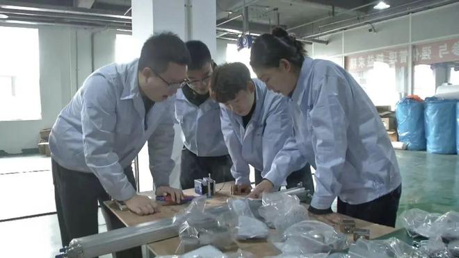 九游娱乐网站：智能匹配7小时内搞定75万订单德易云如何重塑金普工业互联网生态？(图2)