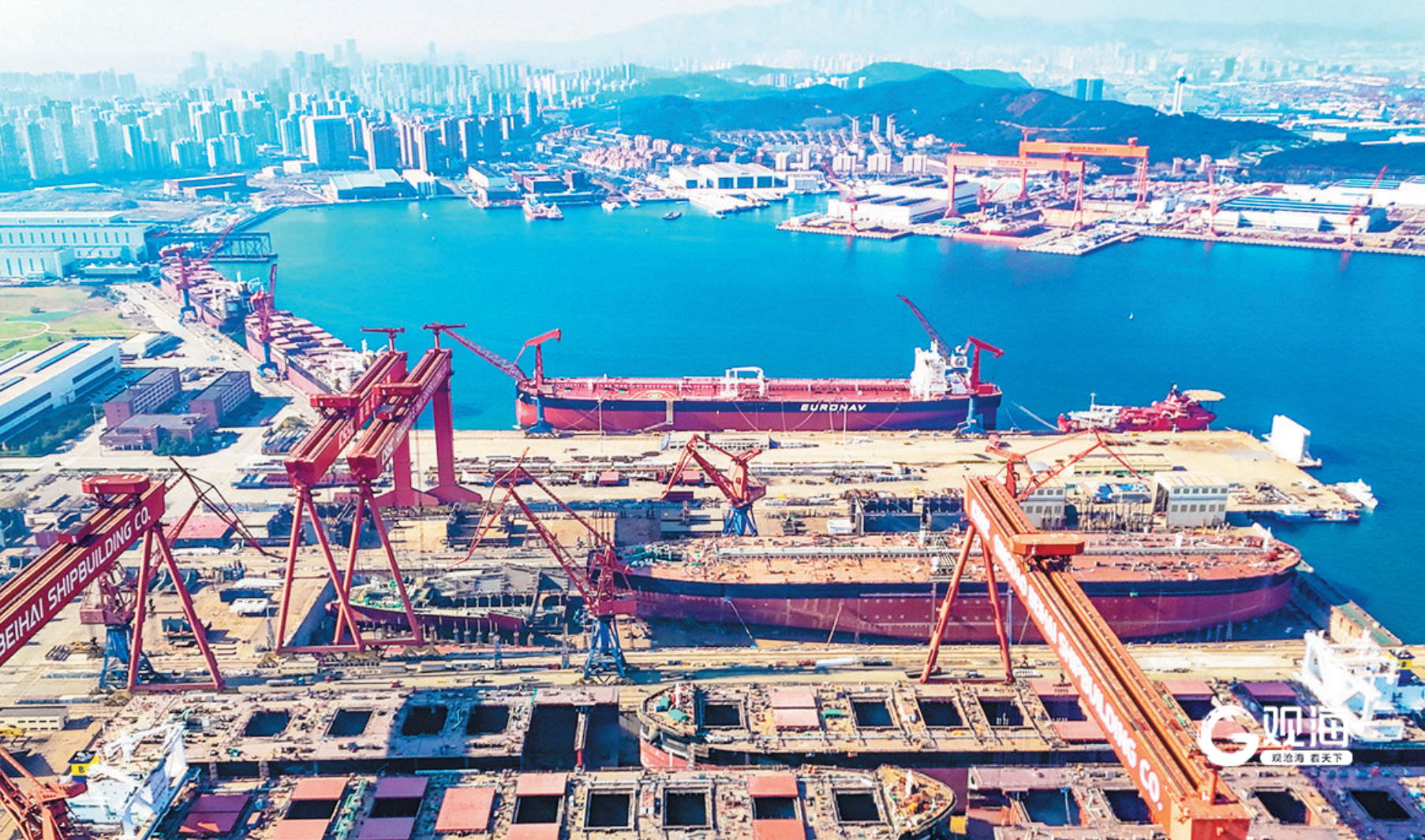 九游娱乐：重点企业订单排至2029年！青岛海西湾：船舶海工制造向高向智向绿(图1)