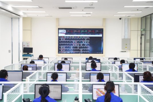 九游娱乐：潍柴入选领航级智能工厂以硬核实力亮相世界智能制造大会(图7)