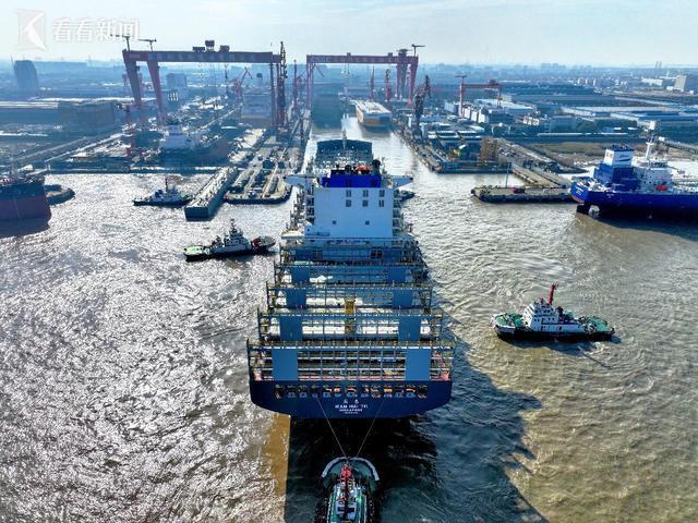 九游娱乐网站：双船坞并进八批次领跑!外高桥造船再刷新纪录(图2)