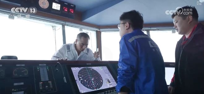 九游娱乐:智慧、绿色!我国船舶工业领先优势巩固全球首艘甲醇双燃料智能超大型油轮交付(图4)