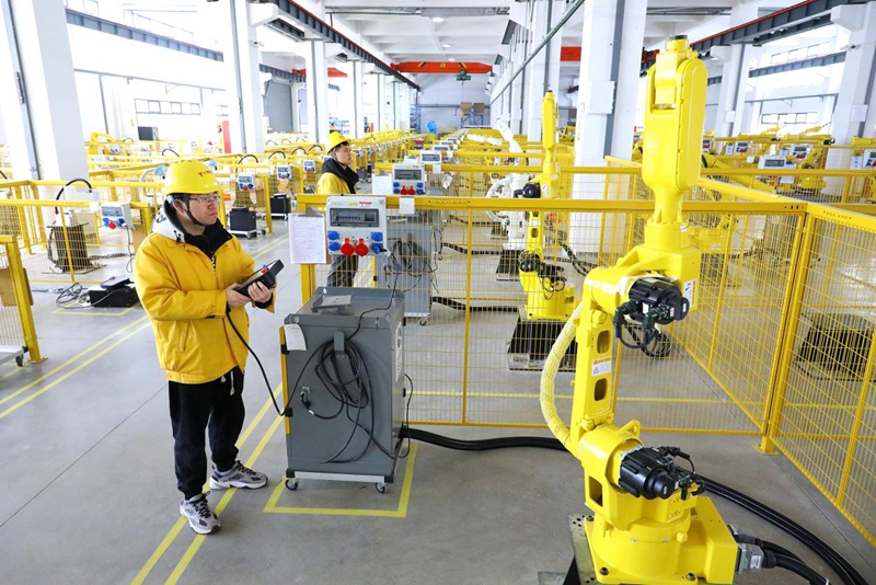 九游娱乐网站：聚勢成鏈江蘇海安機器人產業集群挺起縣域智造脊梁(图1)